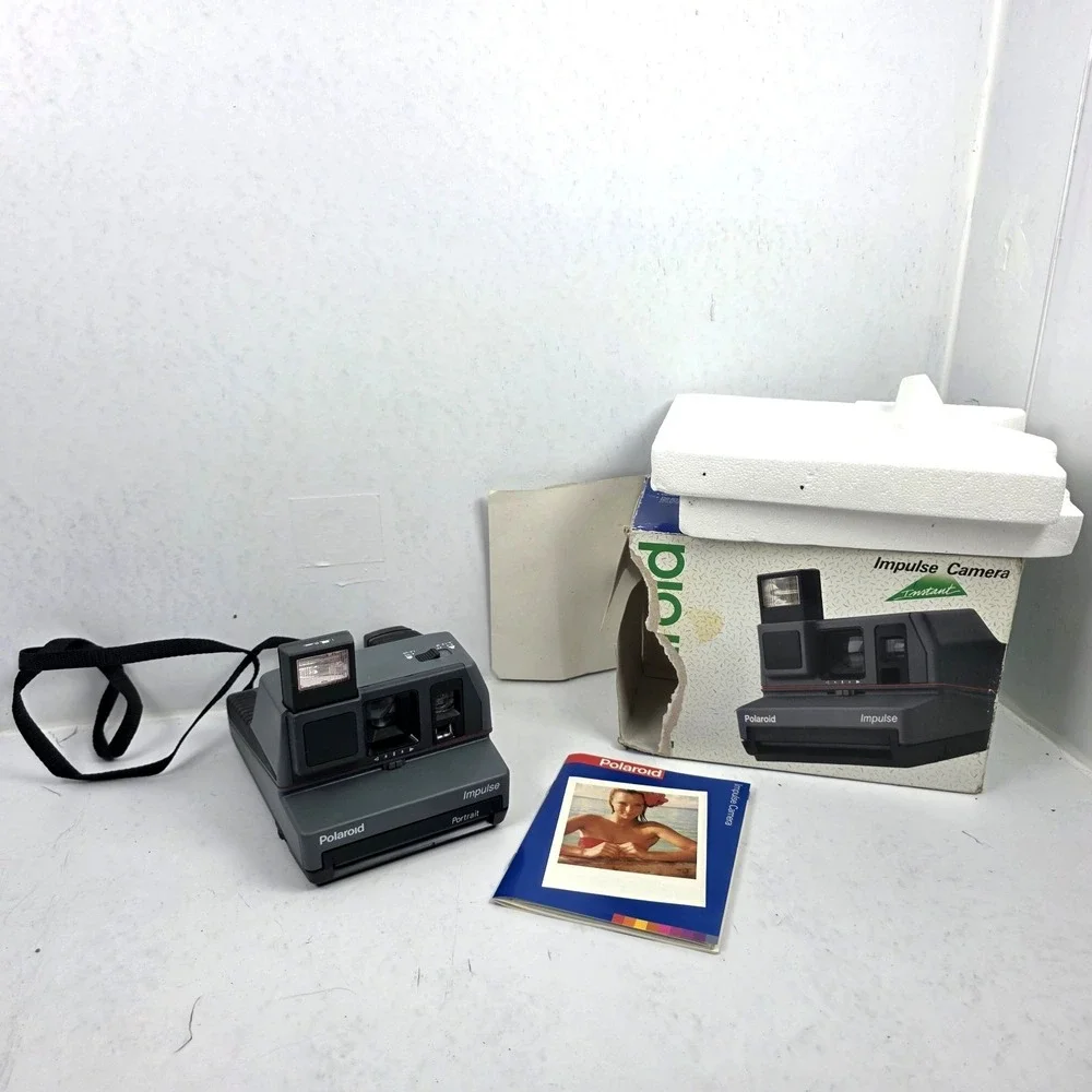 Vtg Polaroid Instant Impulse Camera with Box, Manual and Strap Clean UNTESTED‎